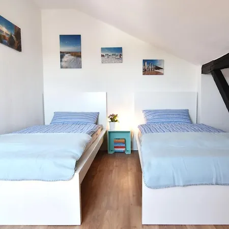 Komplett Ausgestattete Ferienwohnung In Wermelskirchen Buitenkant foto