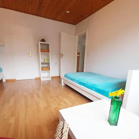 Komplett Ausgestattete Ferienwohnung In Wermelskirchen Buitenkant foto
